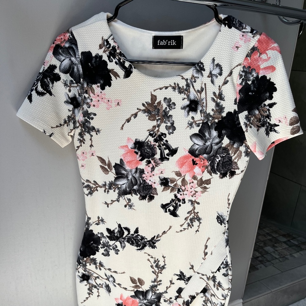 Floral mini dress